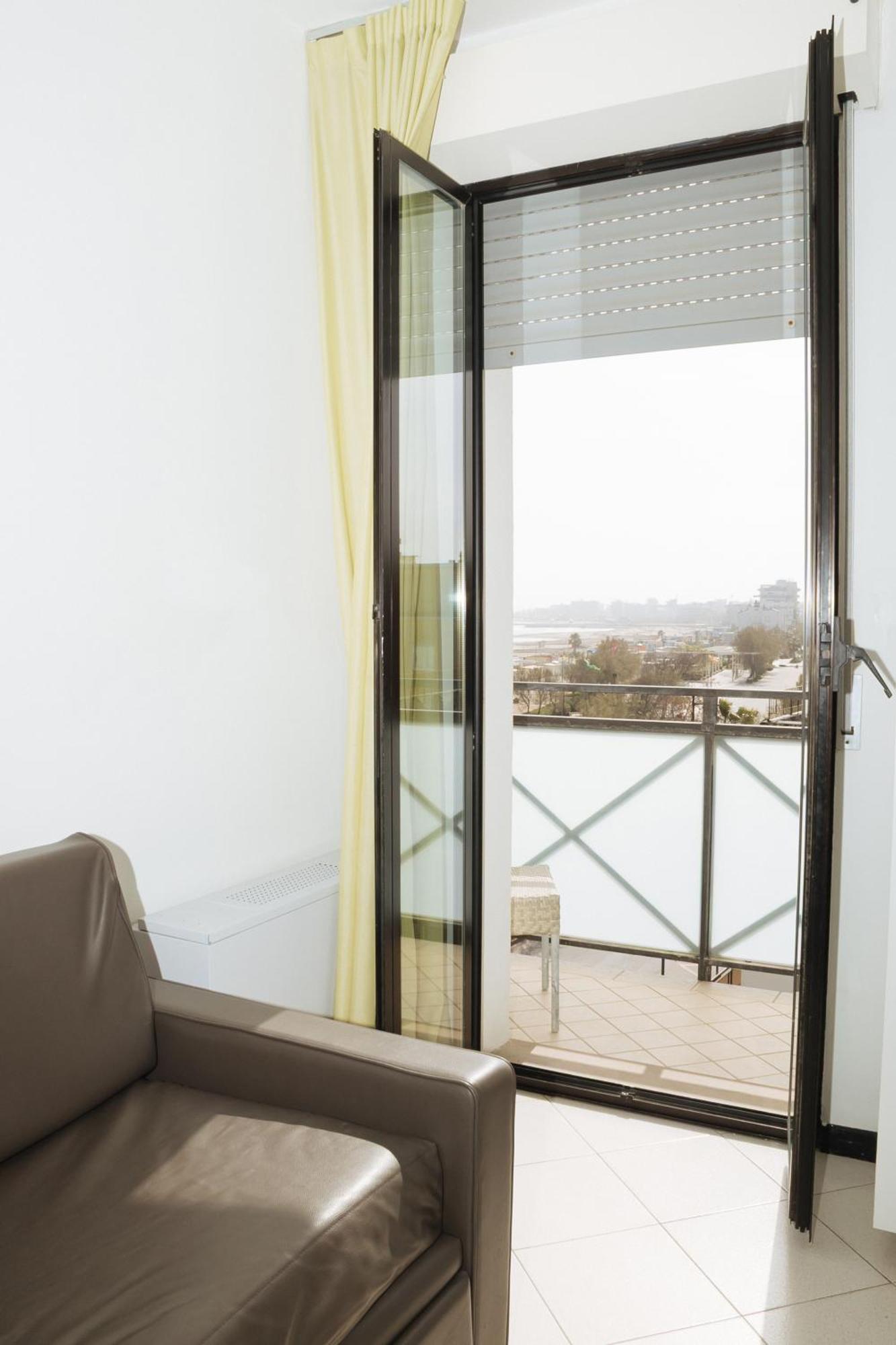 Gabbiano Apartments 리미니 외부 사진