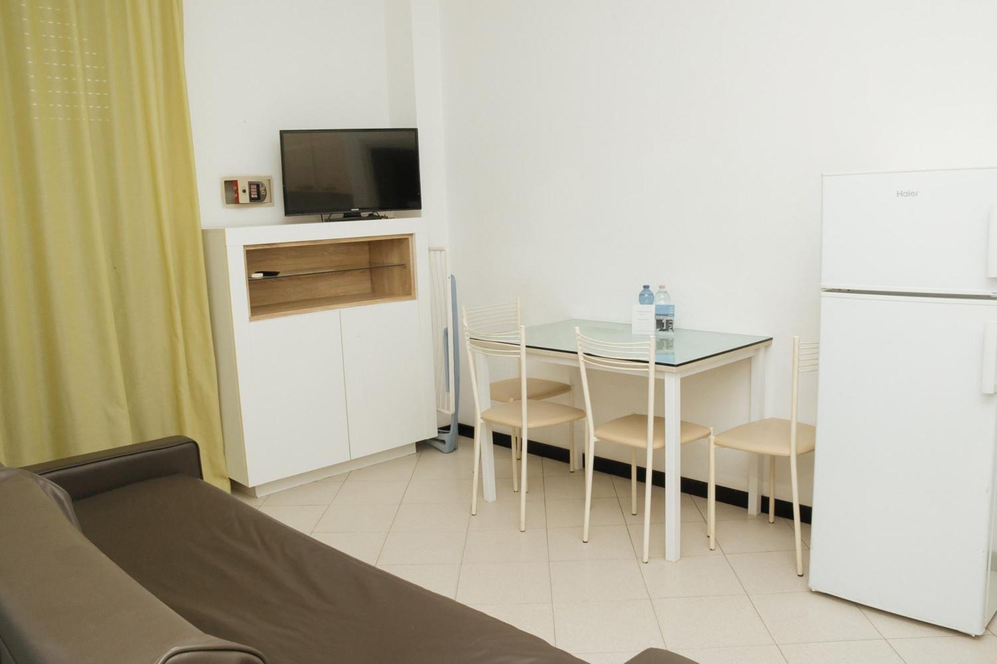 Gabbiano Apartments 리미니 외부 사진