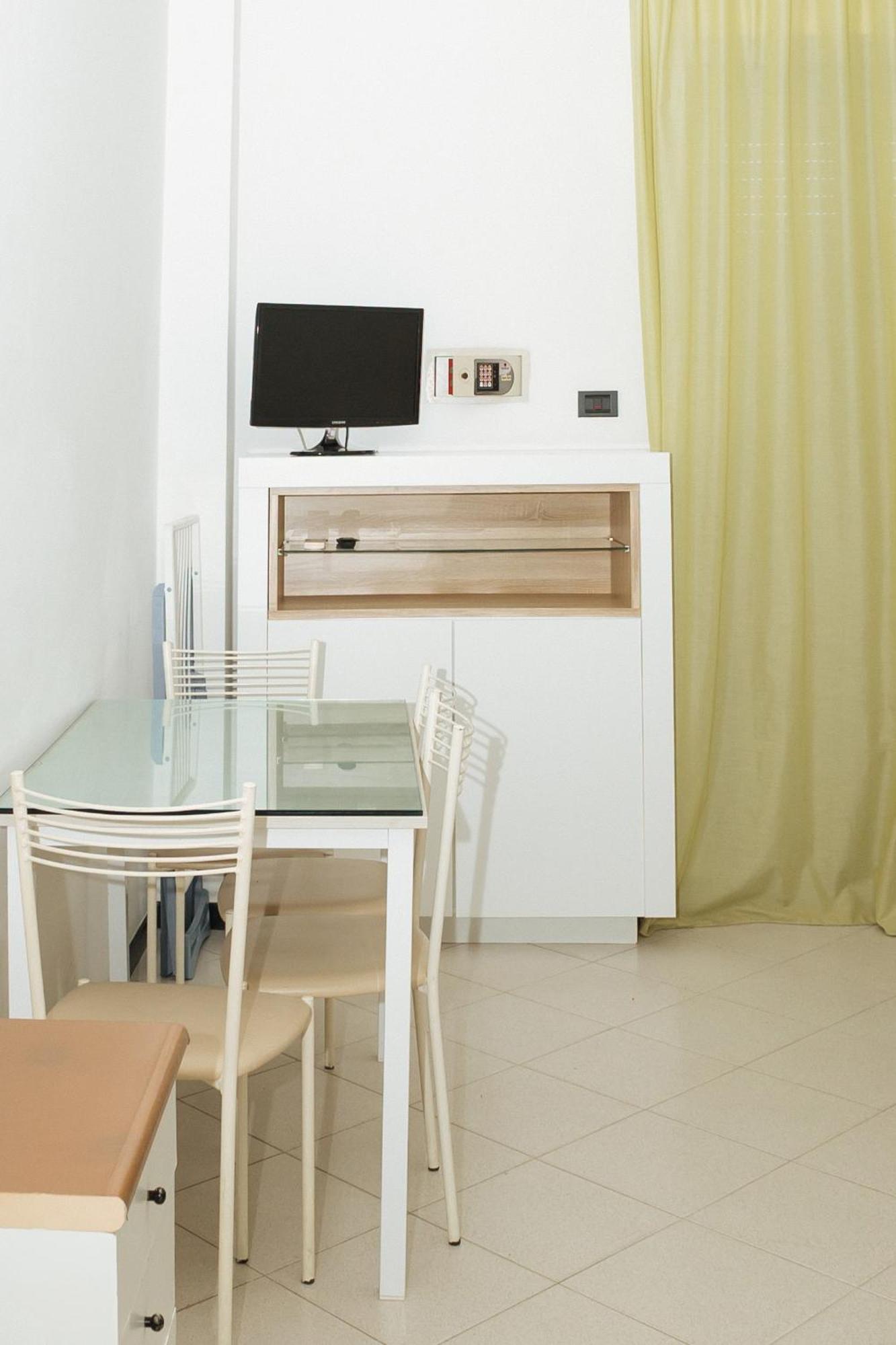Gabbiano Apartments 리미니 외부 사진